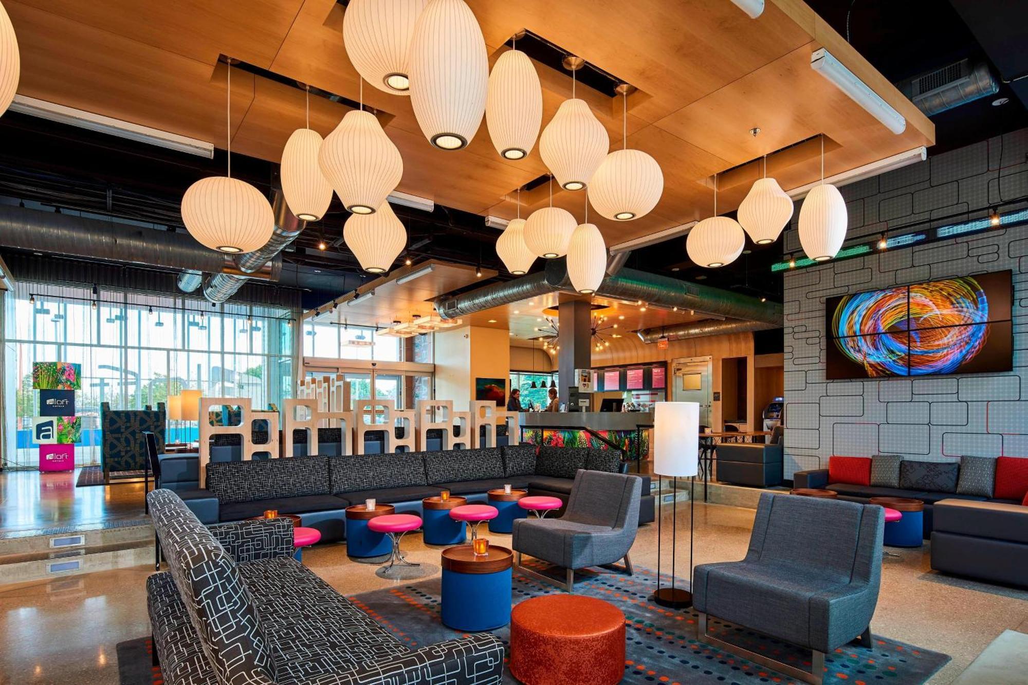 Hotel Aloft Cleveland Airport North Olmsted Esterno foto